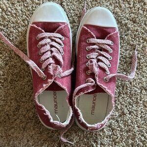 Maurice’s slip ons